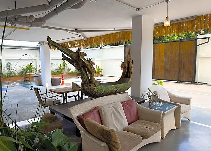 Breezewood Hotel Bangkok